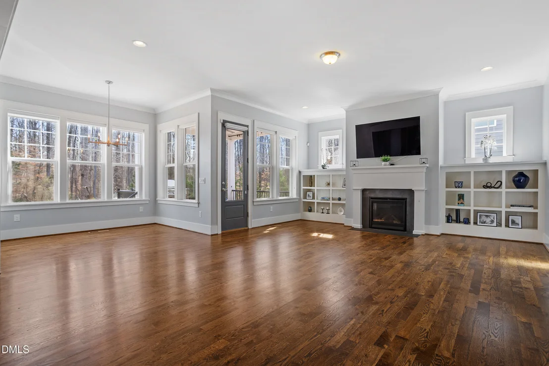 Photo of 123 Larkin Lane