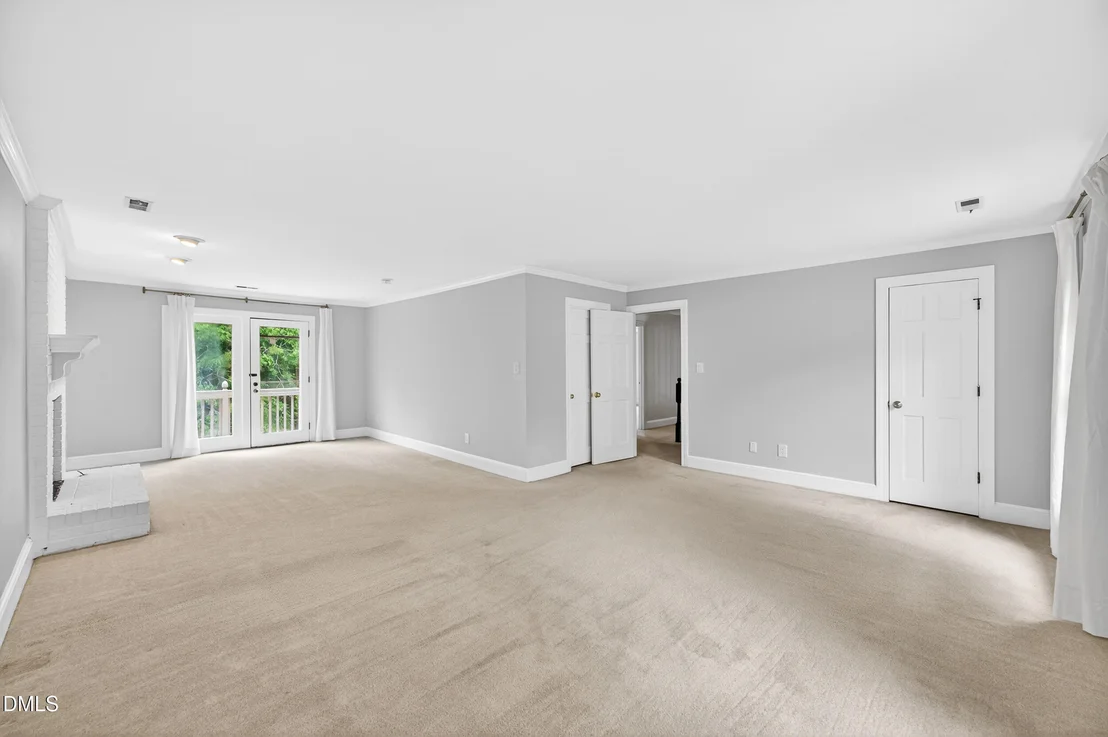 Photo of 1901 Aurora Drive