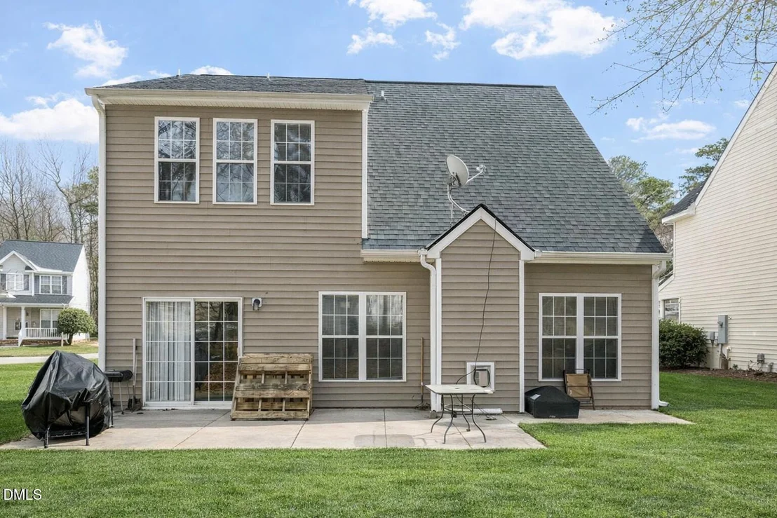 Photo of 8233 Marshall Brae Drive