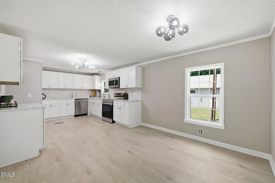 Photo of 3841 Dodge Avenue