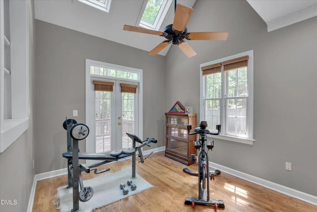Photo of 504 Manor Rdg Drive