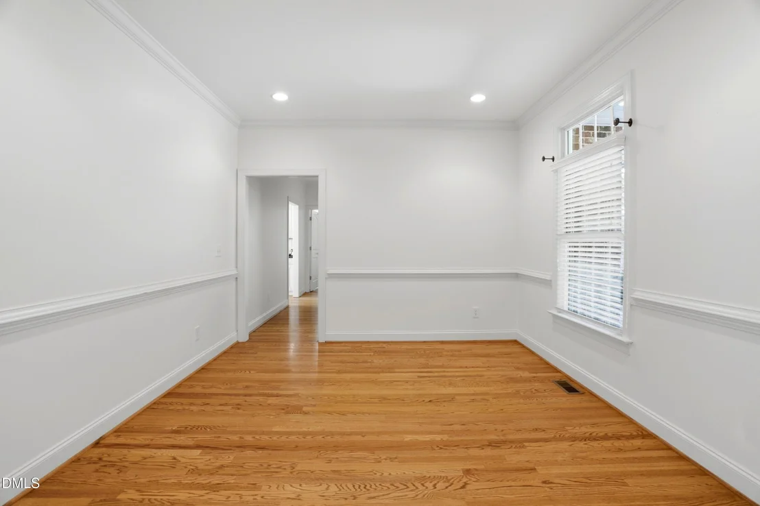Photo of 174 Carillon Drive