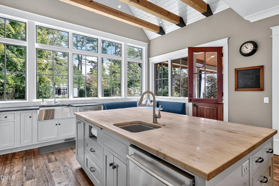 Photo of 1212 Currituck Drive