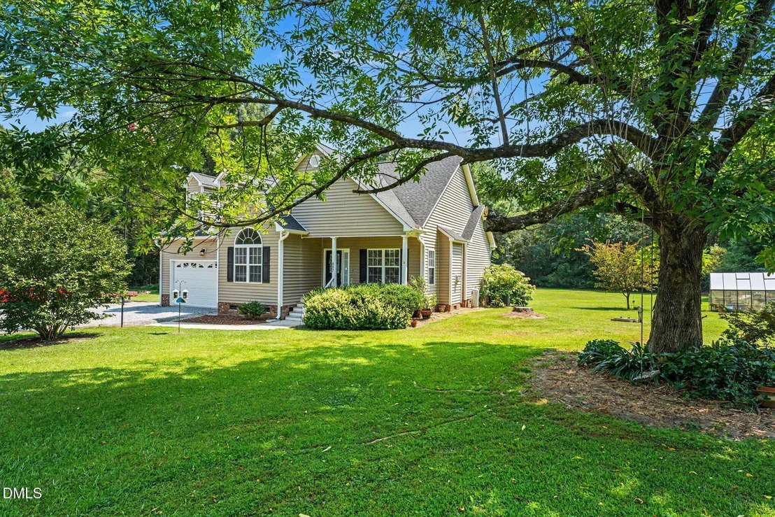 Photo of 492 Tomahawk Drive