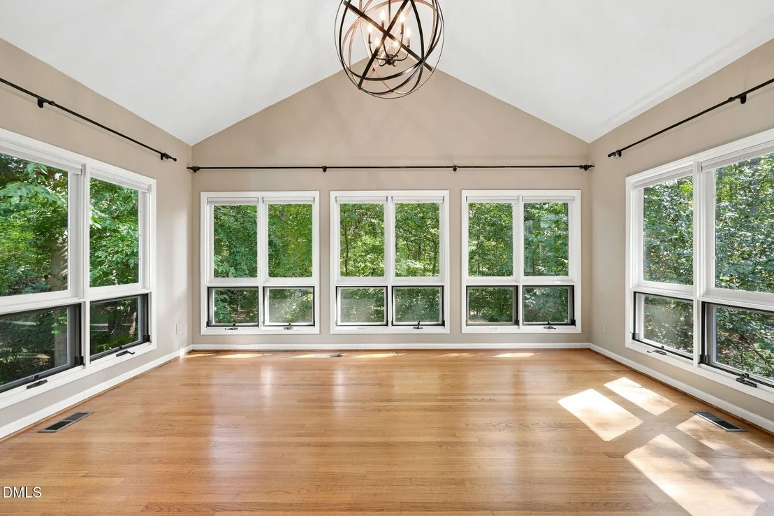 Photo of 13 Whitburn Place