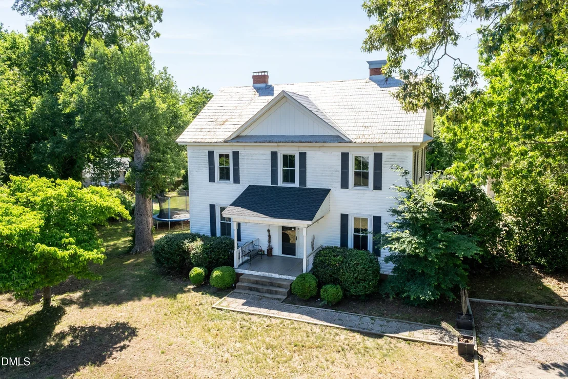 Photo of 1502 Bahama Road