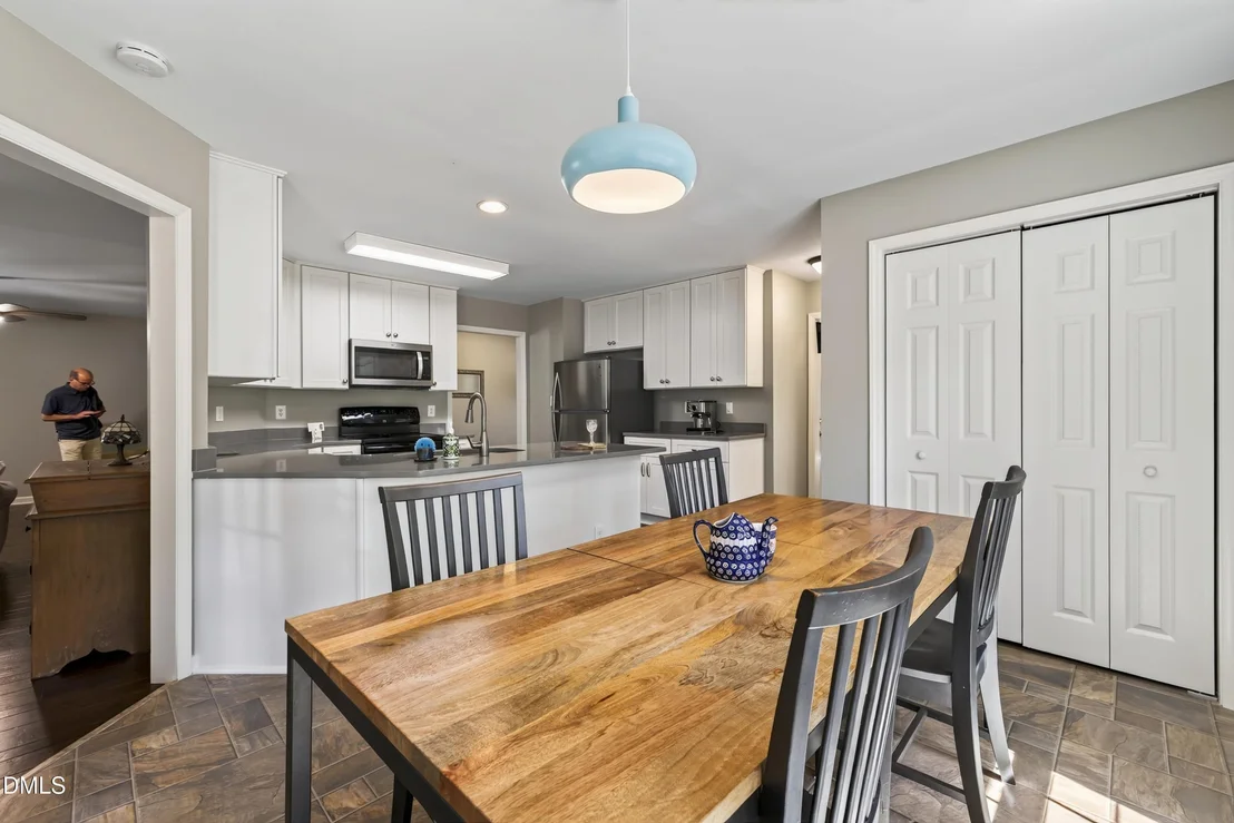 Photo of 2312 Maplegreen Lane