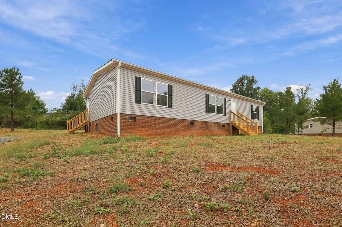 Photo of 8019 Cornwall Road