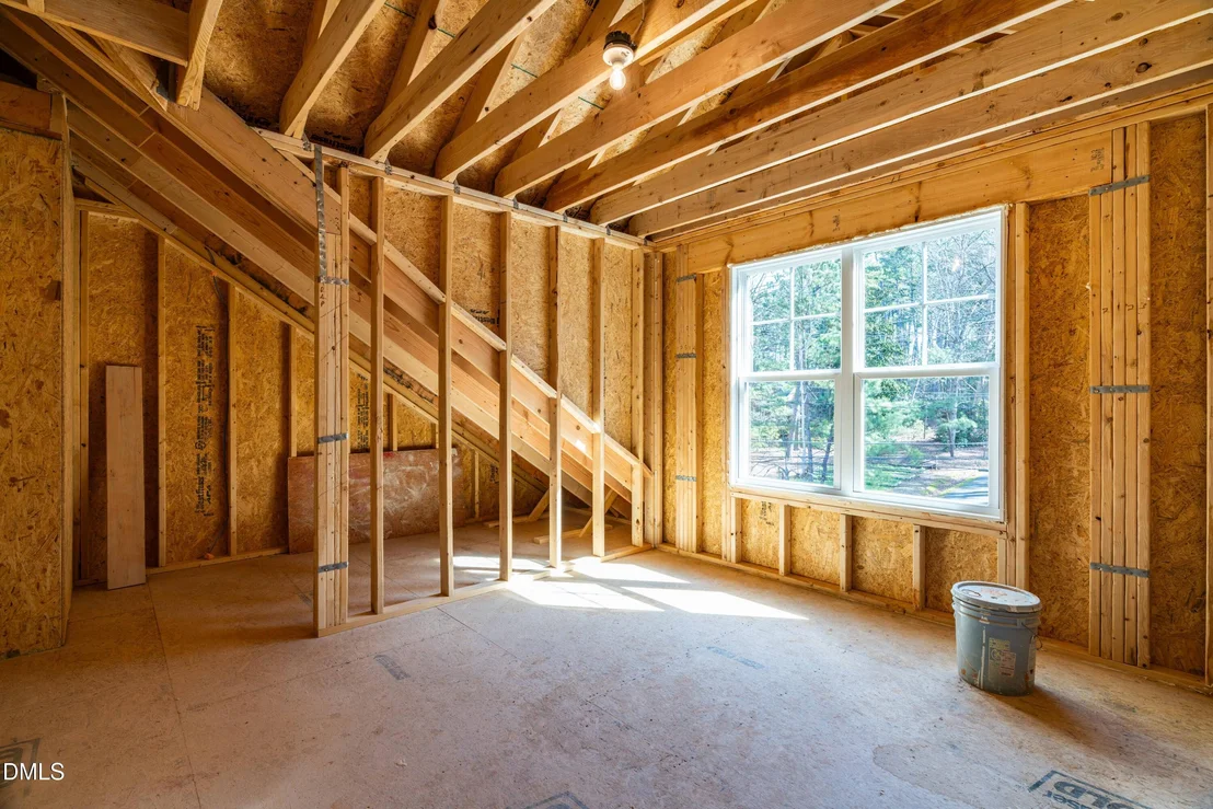 Photo of 722 1/2 Powell Drive