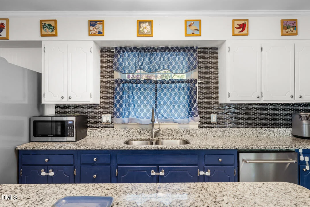 Photo of 5606 Newhall Road