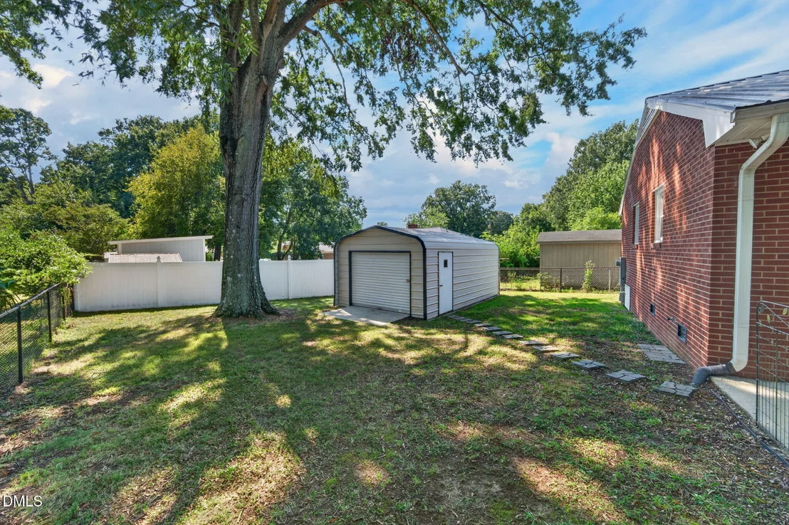 Photo of 1408 Harriet Drive