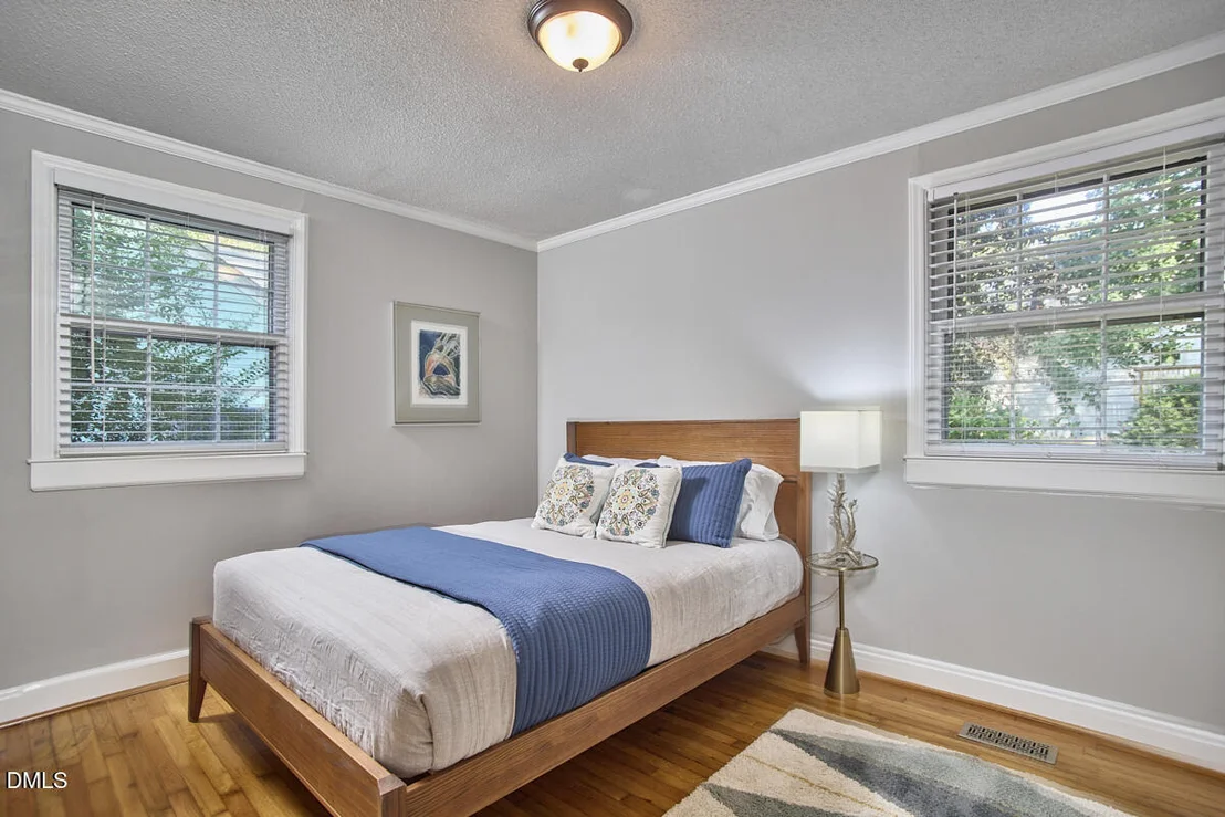 Photo of 2418 Acadia Street