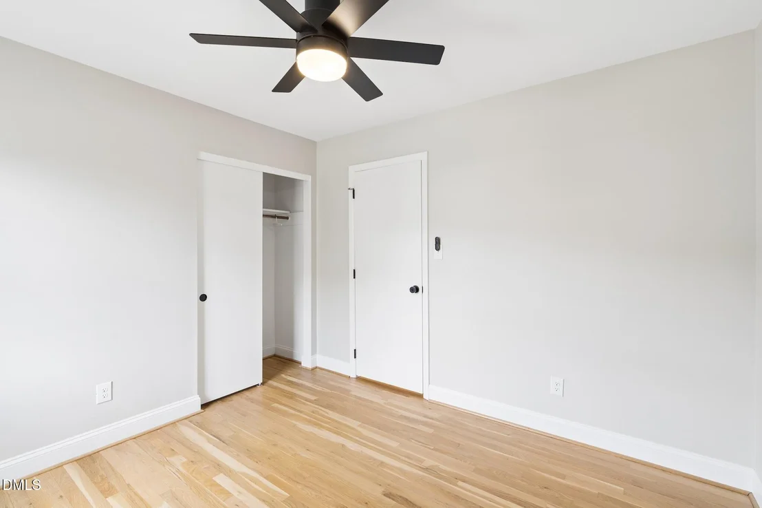 Photo of 412 Pinecroft Drive