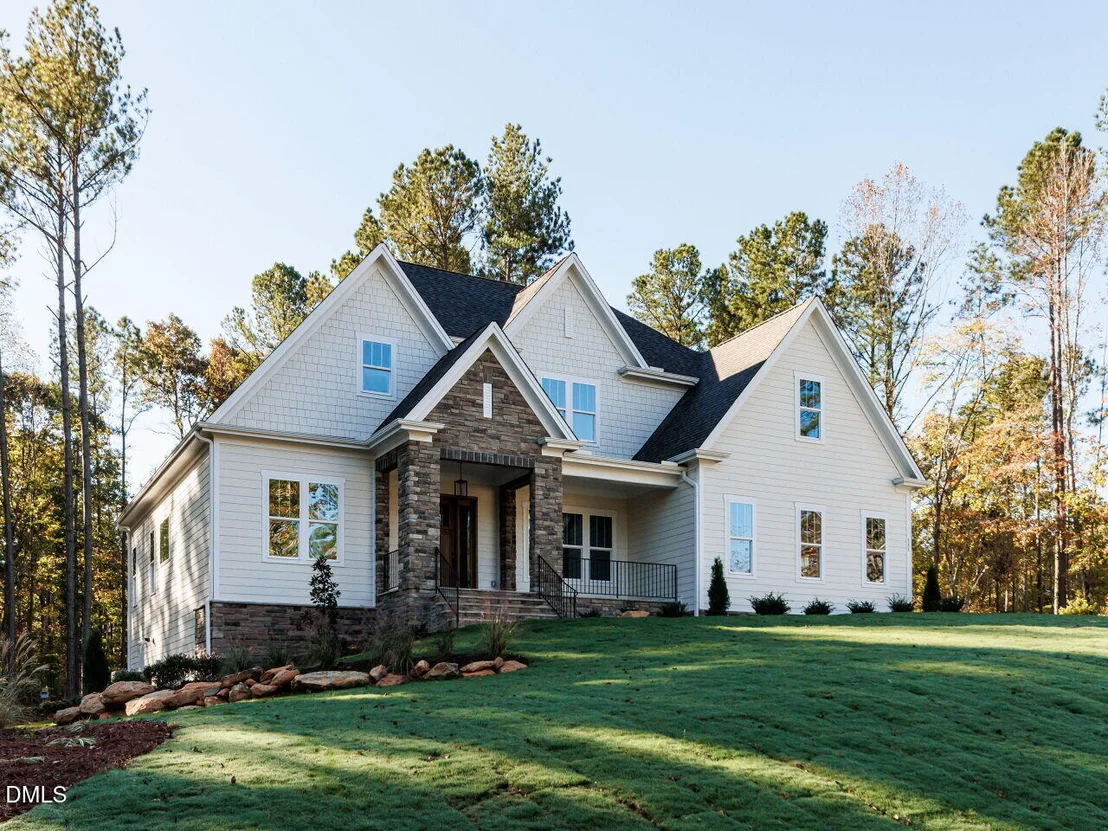 Photo of 289 Gaines Trail