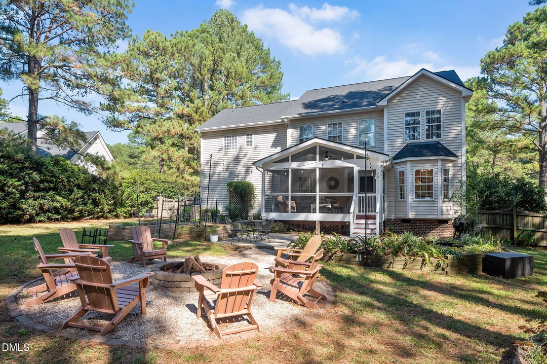 Photo of 1813 Foxbrook Drive