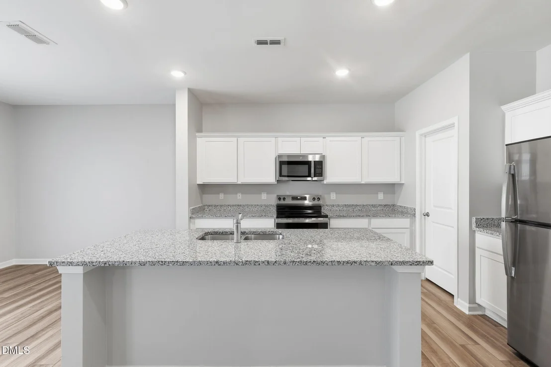 Photo of 1114 Centerview Drive