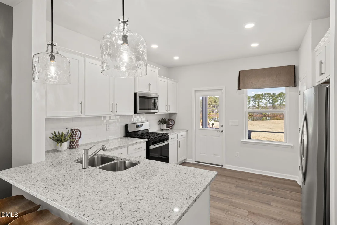 Photo of 1425 Rowboat Road