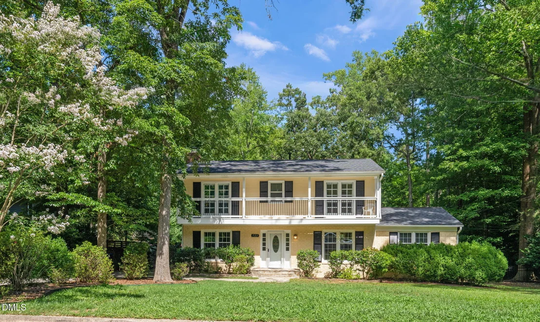 Photo of 721 Tinkerbell Road