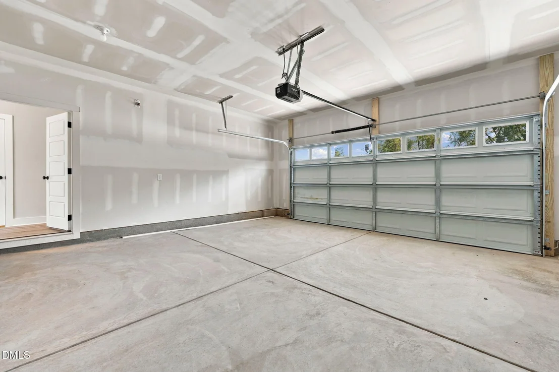Photo of 127 Grinnell Loop