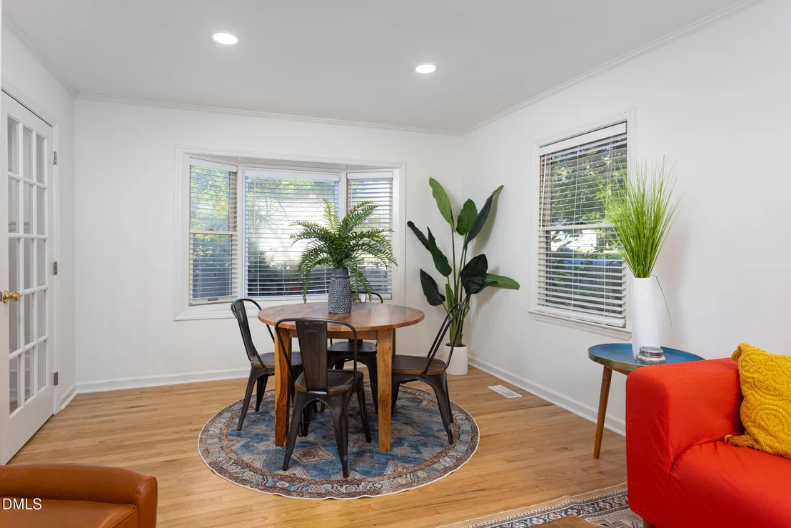 Photo of 28 Hawthorne Drive