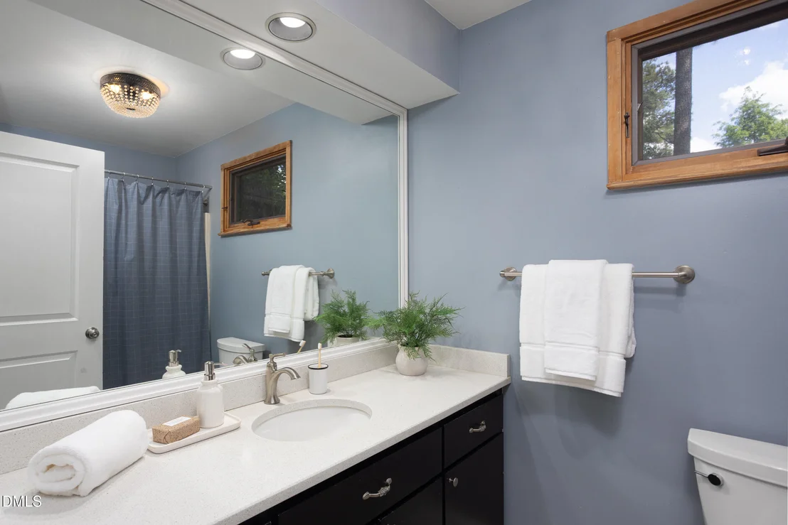 Photo of 414 Waterside Drive