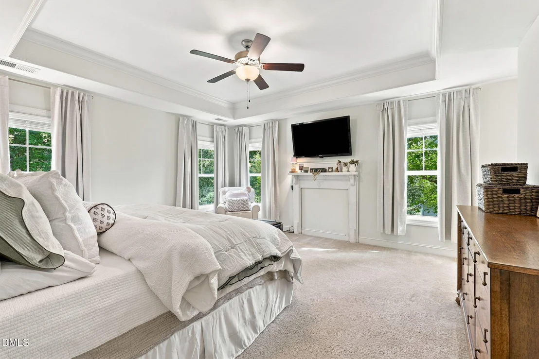 Photo of 8013 N Pine Shadows Drive