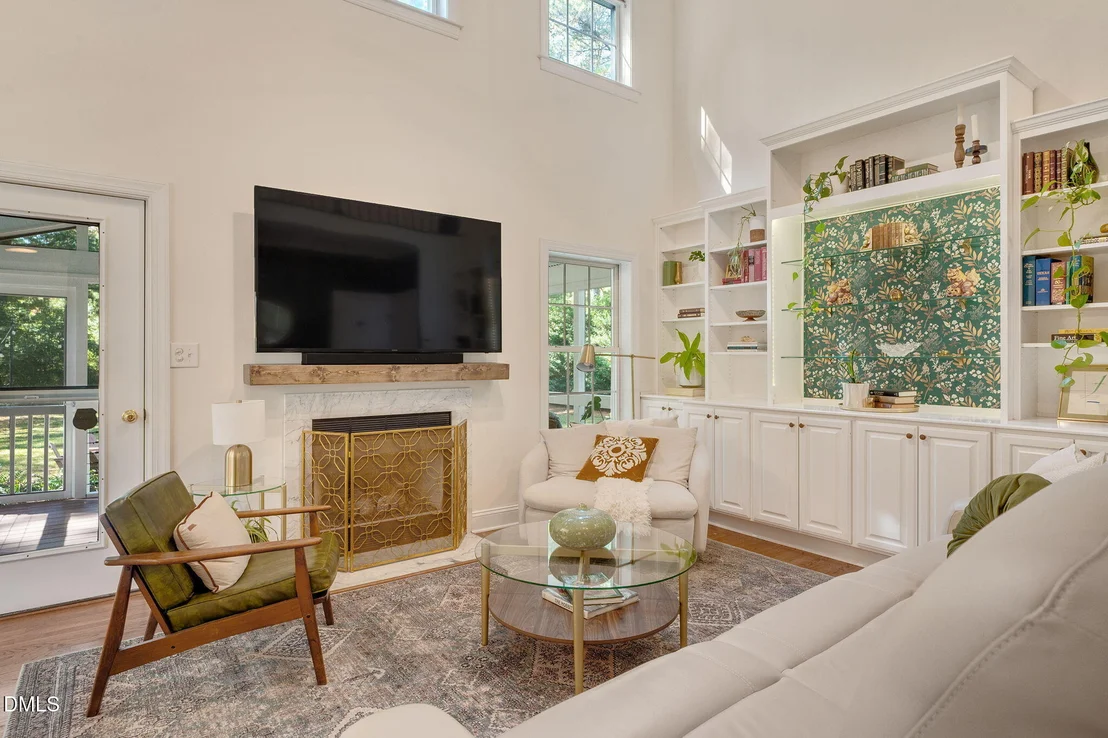 Photo of 1813 Foxbrook Drive