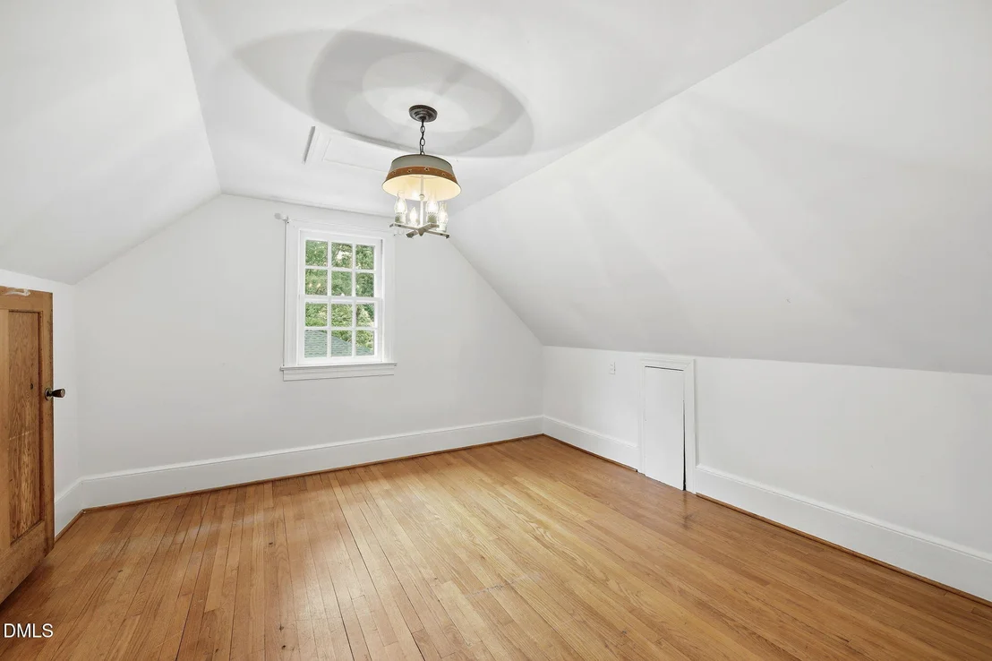 Photo of 212 Hillcrest Drive