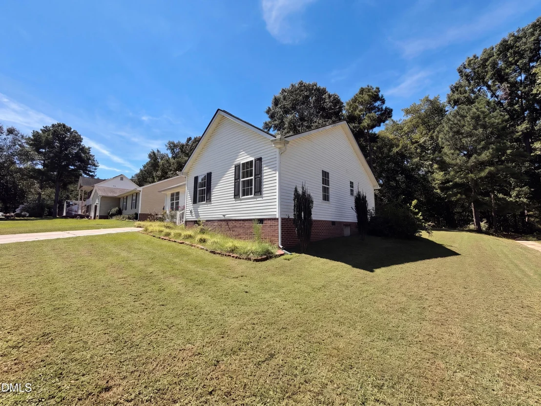 Photo of 301 Hocutt Drive