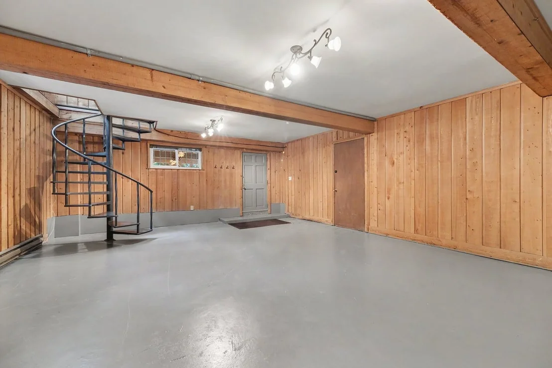 Photo of 410 Brookside Drive