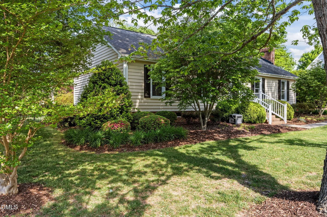 Photo of 101 Meadow Park