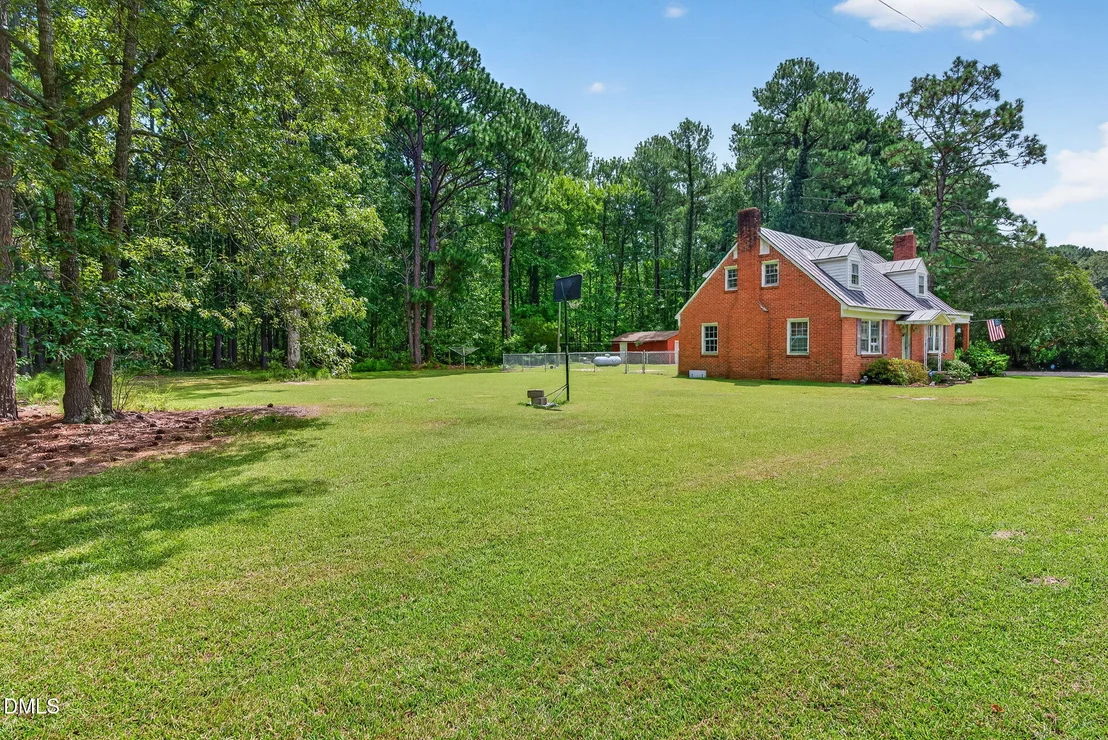 Photo of 4087 Glendale Road