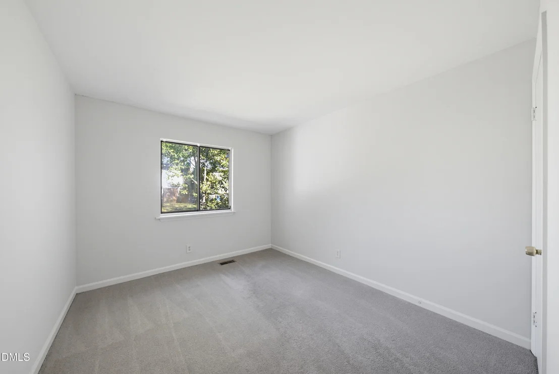 Photo of Unit B at 2402 Stadium Drive