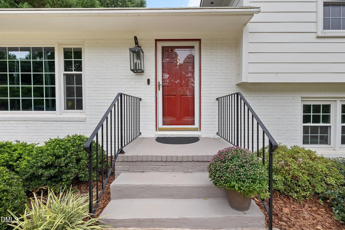 Photo of 602 SE Maynard Road