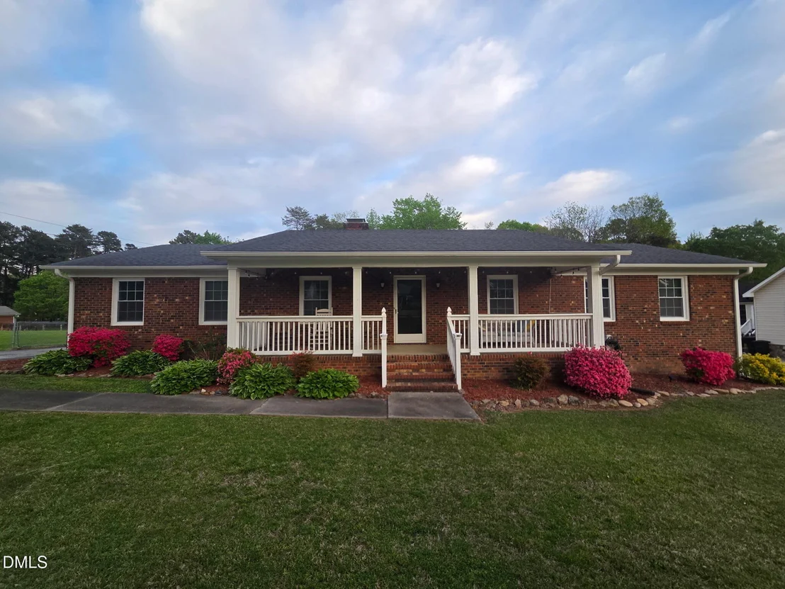 Photo of 1244 Lawndale Drive