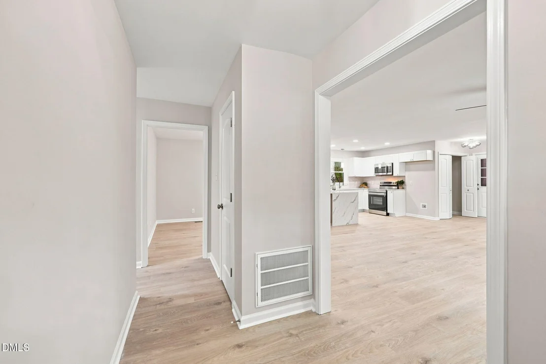Photo of 807 Yosemite Circle