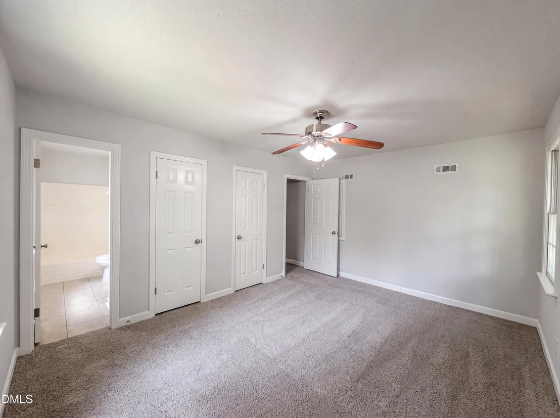 Photo of 2721 Pebblebrook Drive