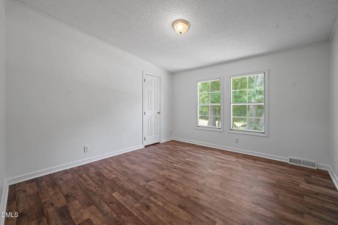 Photo of 913 Silas Moore Road