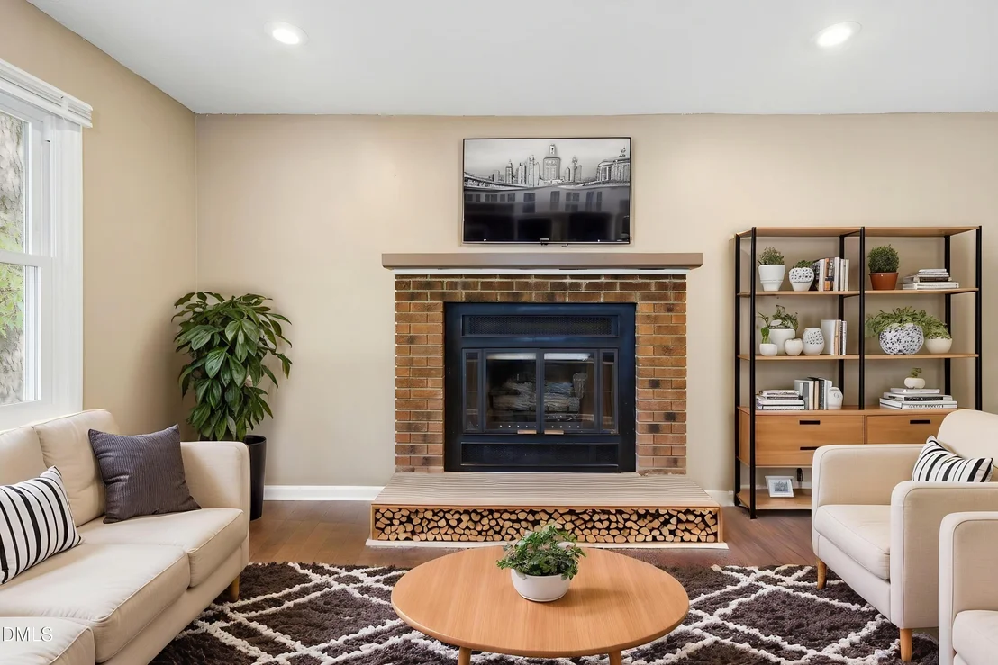 Photo of 100 Brook Rock Lane