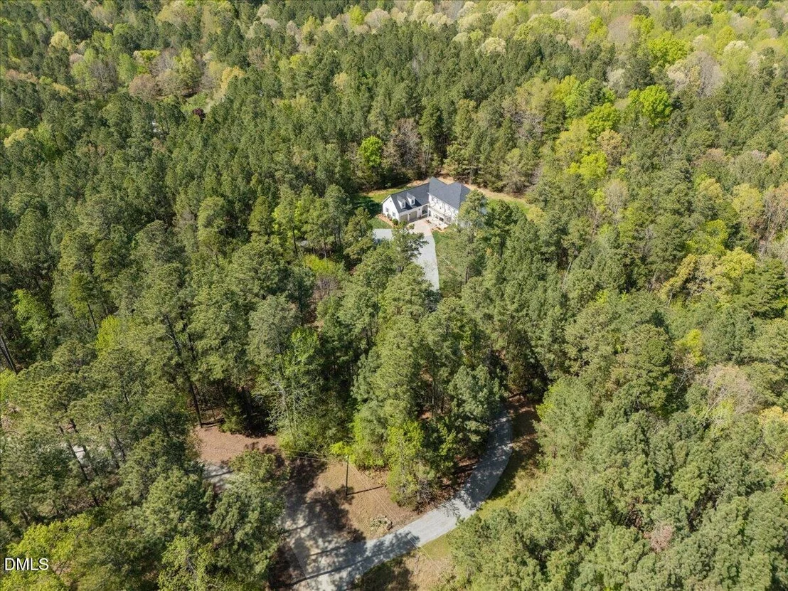 Photo of 419 Eagle Point Road
