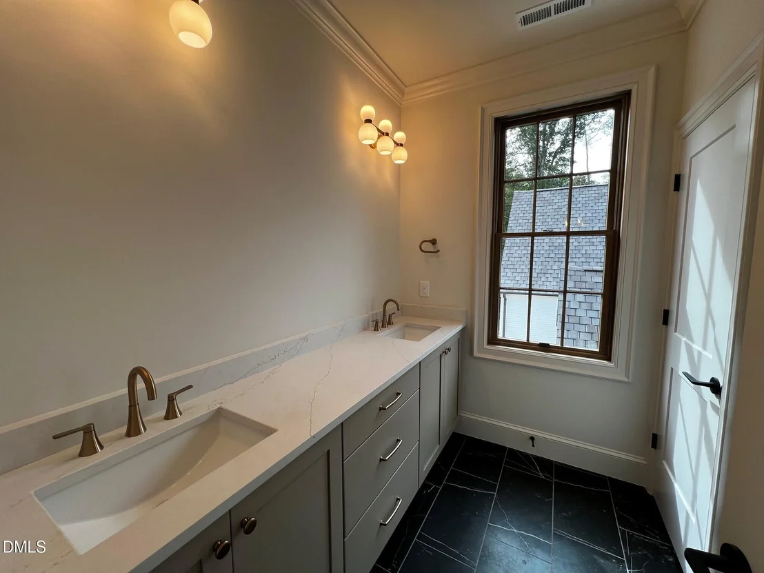 Photo of 1320 Eldon Circle