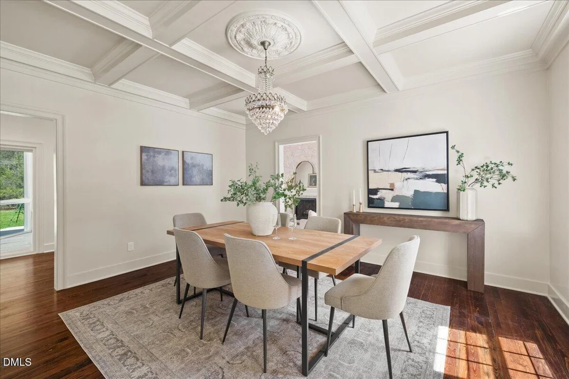 Photo of 419 Eagle Point Road