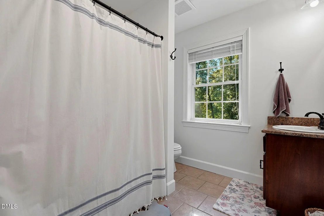 Photo of 415 River Bluff Drive N