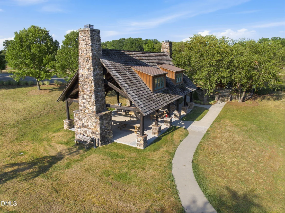 Photo of 335 Forest Bridge Road