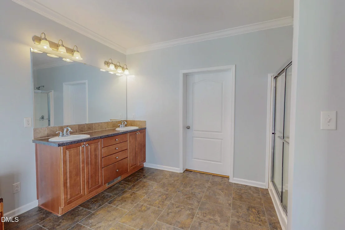 Photo of 471 Parham Road