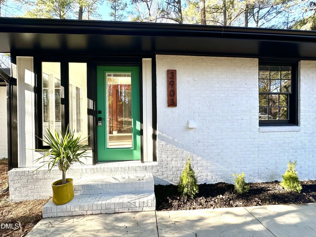 Photo of 3903 Kelly Drive