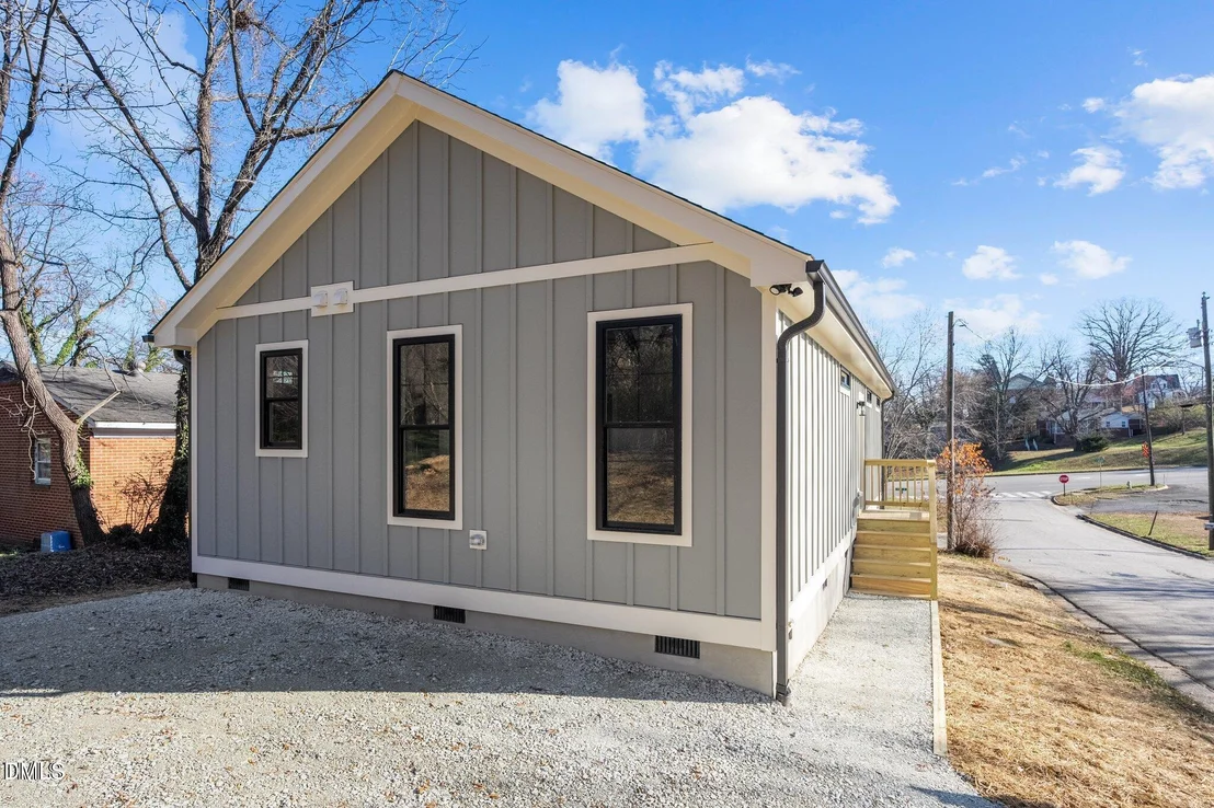Photo of 531 Booth Street