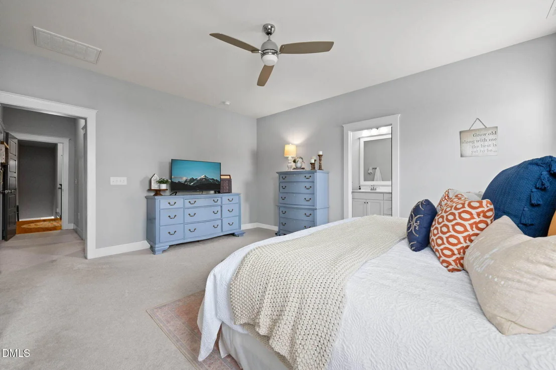 Photo of 18 Landover Circle