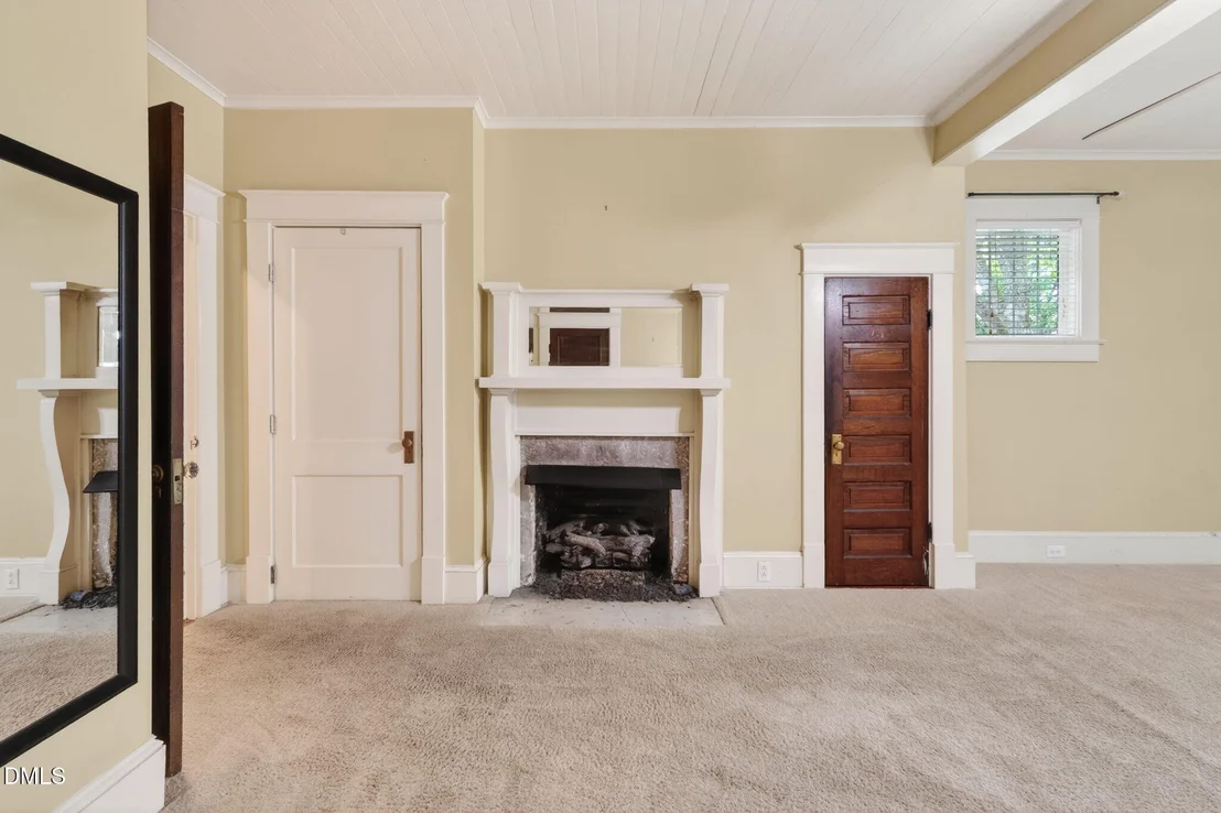 Photo of 804 W Main Street