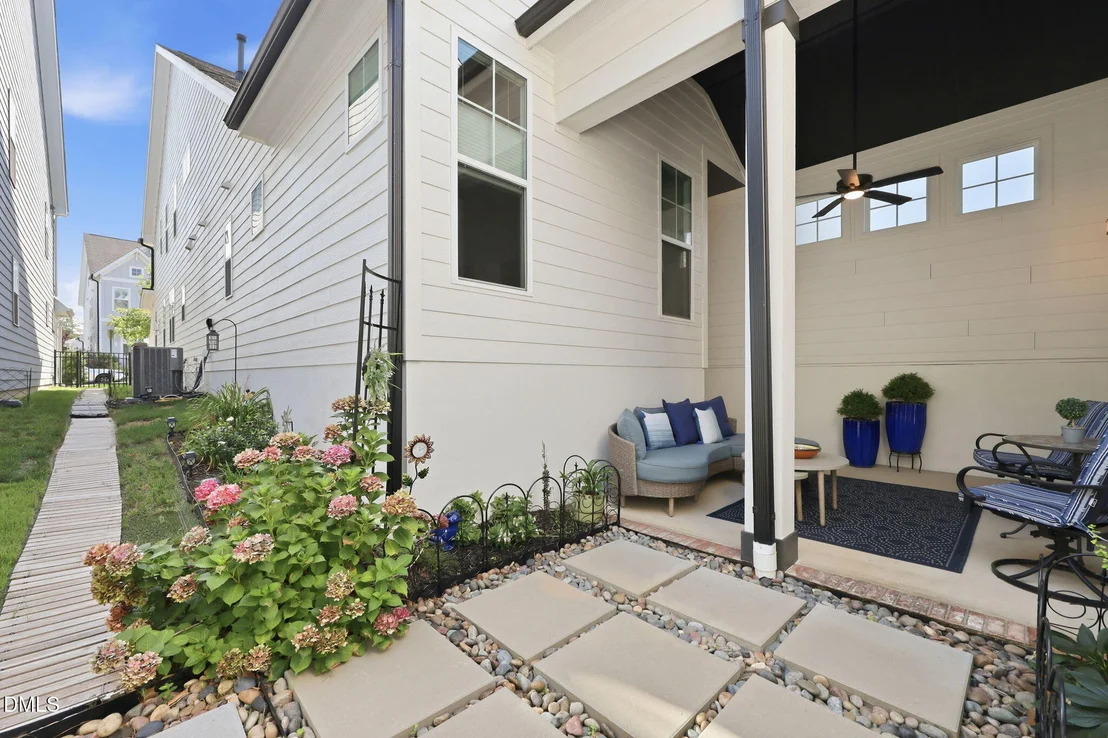 Photo of 1704 Glazebrook Drive